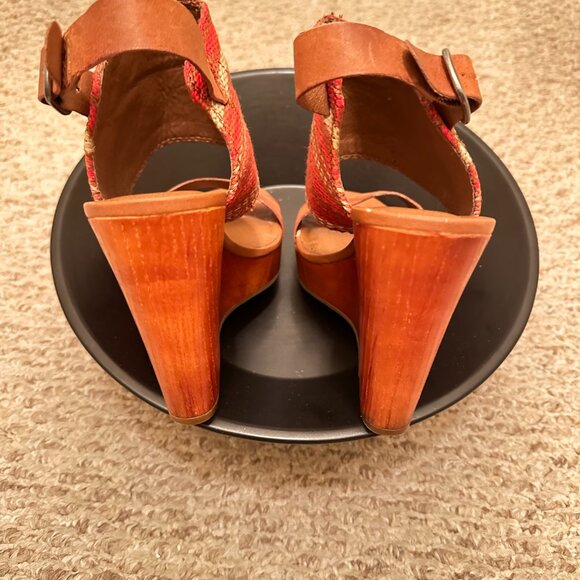 Reddish Orange & Beige Woven Platform Sandals – Size 8.5 - Picture 5 of 10